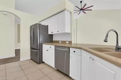 11176 Callaway Greens Dr, Fort Myers, FL 33913 - Photo 9
