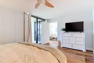 979 E Gulf Dr, Sanibel, FL 33957 - Photo 29