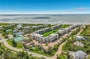 979 E Gulf Dr, Sanibel, FL 33957 - Photo 41