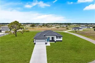 7020 Patriot Ct, Labelle, FL 33935 - Photo 5