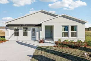 910 Avery St S, Lehigh Acres, FL 33974 - Photo 5