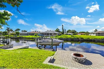 2232 SE 27th St, Cape Coral, FL 33904 - Photo 19
