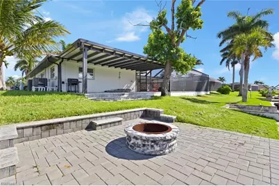 2232 SE 27th St, Cape Coral, FL 33904 - Photo 35