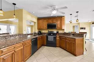 4020 SW 2nd Ave, Cape Coral, FL 33914 - Photo 15