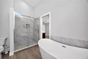 12554 Kelly Sands Way, Fort Myers, FL 33908 - Photo 9