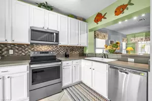 10059 Lone Cypress St, Fort Myers, FL 33966 - Photo 17