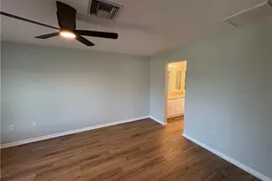 1417 NE 4th Pl, Cape Coral, FL 33909 - Photo 19