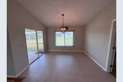 1417 NE 4th Pl, Cape Coral, FL 33909 - Photo 9