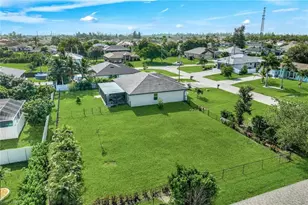 2627 SW 4th Terrace, Cape Coral, FL 33991 - Photo 3