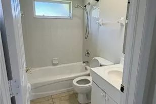 414 SE 13th St, Cape Coral, FL 33990 - Photo 15
