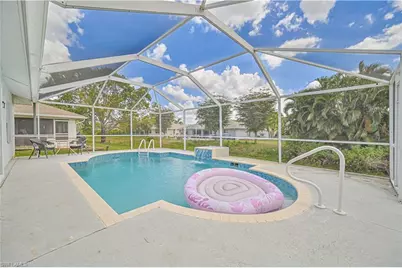 9232 Cypress Dr N, Fort Myers, FL 33967 - Photo 21