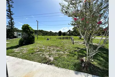2521 Brownell Ct, North Fort Myers, FL 33917 - Photo 19