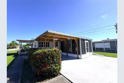 139 Gaslight Ave, North Fort Myers, FL 33917 - Photo 3