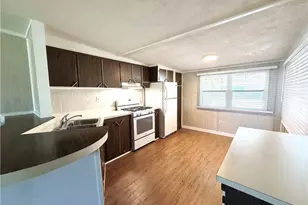 139 Gaslight Ave, North Fort Myers, FL 33917 - Photo 7