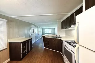 139 Gaslight Ave, North Fort Myers, FL 33917 - Photo 9