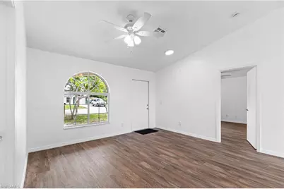 2816 Economy St, Fort Myers, FL 33916 - Photo 3