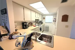 1339 SE 46th Ln, Cape Coral, FL 33904 - Photo 11