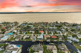2318 SE 27th St, Cape Coral, FL 33904 - Photo 49