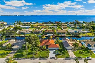 2318 SE 27th St, Cape Coral, FL 33904 - Photo 39
