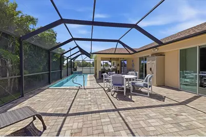 2107 NE 19th Pl, Cape Coral, FL 33909 - Photo 5