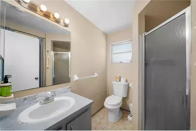 1583 Sunkist Way, Fort Myers, FL 33905 - Photo 11