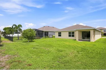 3166 Estancia Ln, Cape Coral, FL 33909 - Photo 3