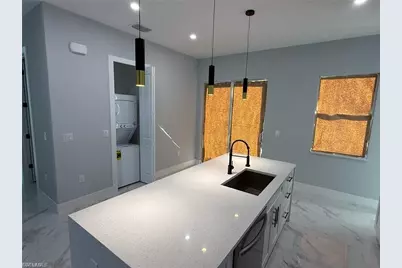 705 Ledge St, Lehigh Acres, FL 33972 - Photo 5