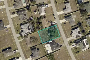 456 NE 1st Pl, Cape Coral, FL 33909 - Photo 1