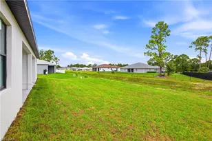 4818/4820 Golfview Blvd, Lehigh Acres, FL 33973 - Photo 25