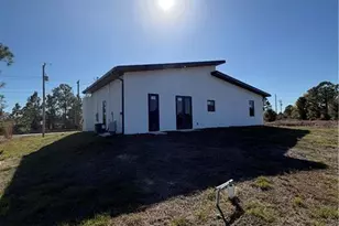 3107 Meadow Rd, Lehigh Acres, FL 33974 - Photo 23
