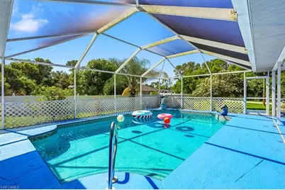 2605 Leda Ave S, Lehigh Acres, FL 33973 - Photo 25