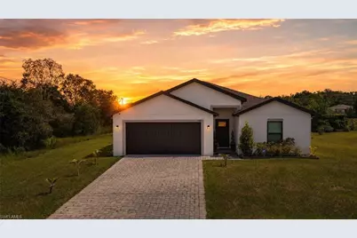 849 Sea Urchin Cir, Fort Myers, FL 33913 - Photo 1
