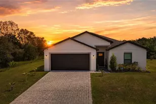 849 Sea Urchin Cir, Fort Myers, FL 33913 - Photo 1