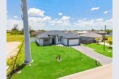 212 Kismet Pkwy W, Cape Coral, FL 33993 - Photo 11