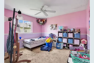 209 NE 9th Ct, Cape Coral, FL 33909 - Photo 15