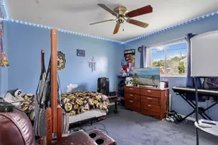 209 NE 9th Ct, Cape Coral, FL 33909 - Photo 19