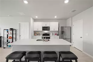 2621 Table Coral Trl, North Fort Myers, FL 33903 - Photo 5