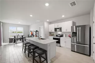 2621 Table Coral Trl, North Fort Myers, FL 33903 - Photo 7