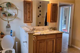1108 SW 15th Pl, Cape Coral, FL 33991 - Photo 11