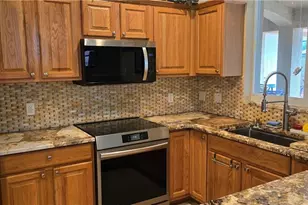 1108 SW 15th Pl, Cape Coral, FL 33991 - Photo 3