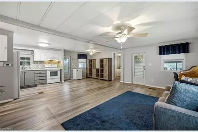 195 Domingo Dr, Fort Myers, FL 33905 - Photo 7