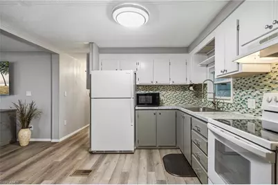 195 Domingo Dr, Fort Myers, FL 33905 - Photo 5