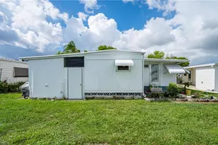 195 Domingo Dr, Fort Myers, FL 33905 - Photo 23