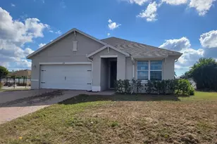 334 Kismet Pkwy E, Cape Coral, FL 33909 - Photo 1