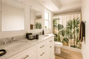 1913 SE 15th Pl, Cape Coral, FL 33990 - Photo 11
