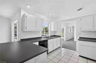 2601 SW 37th Terrace, Cape Coral, FL 33914 - Photo 9