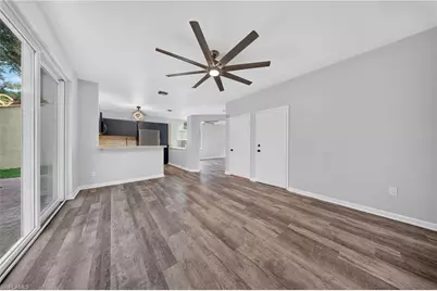 8713 NW 4th St, Coral Springs, FL 33071 - Photo 9