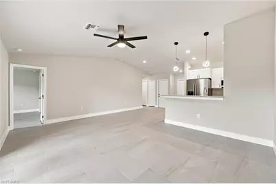 736-738 Gilbert Ave S, Lehigh Acres, FL 33973 - Photo 11