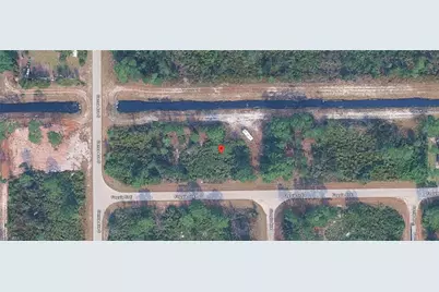 1107 Fogia St E, Lehigh Acres, FL 33974 - Photo 3