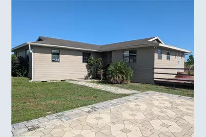 925 Foxdale Ave, Lehigh Acres, FL 33974 - Photo 1